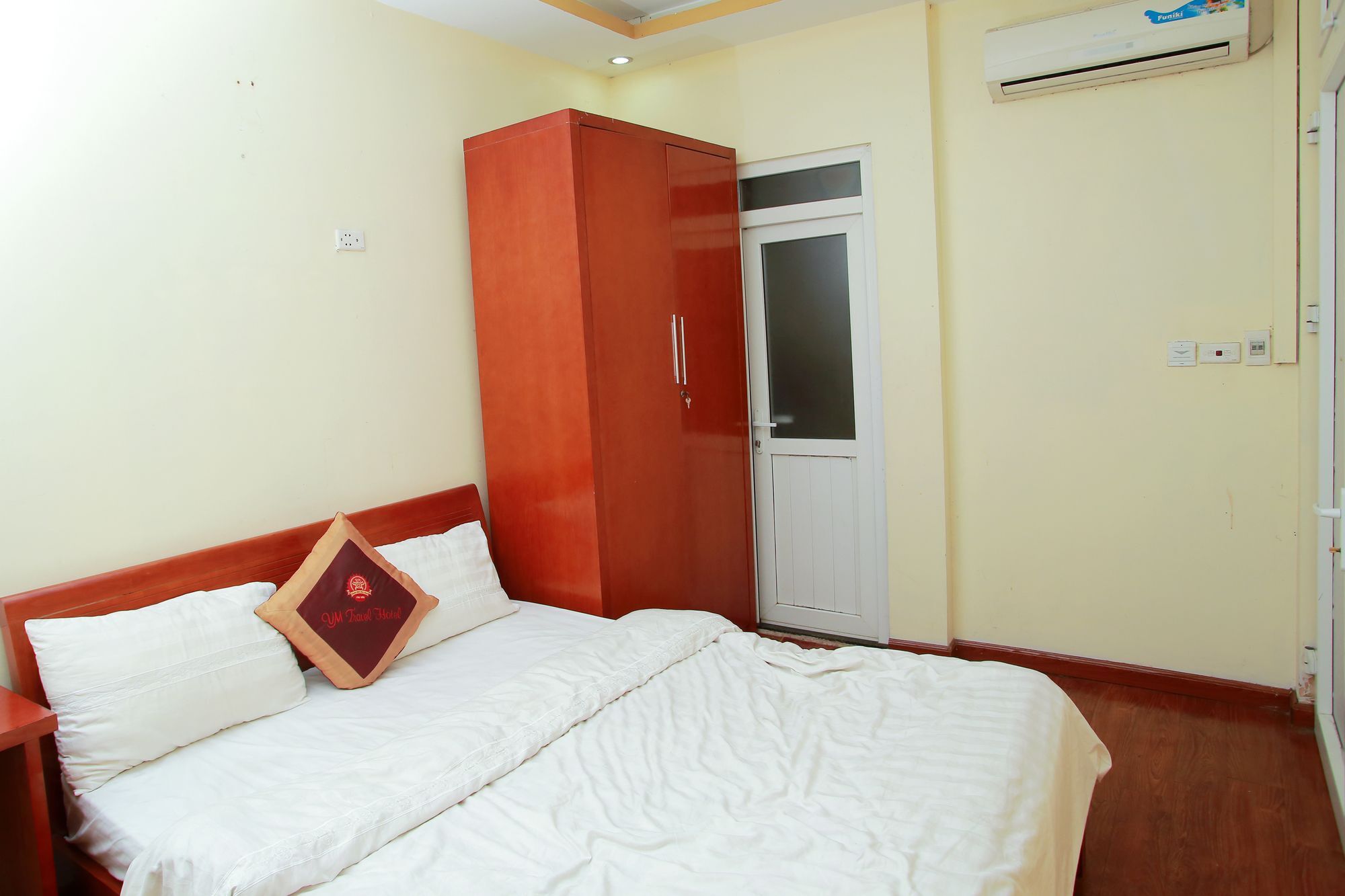 Reddoorz Near Hanoi Railway Station מראה חיצוני תמונה