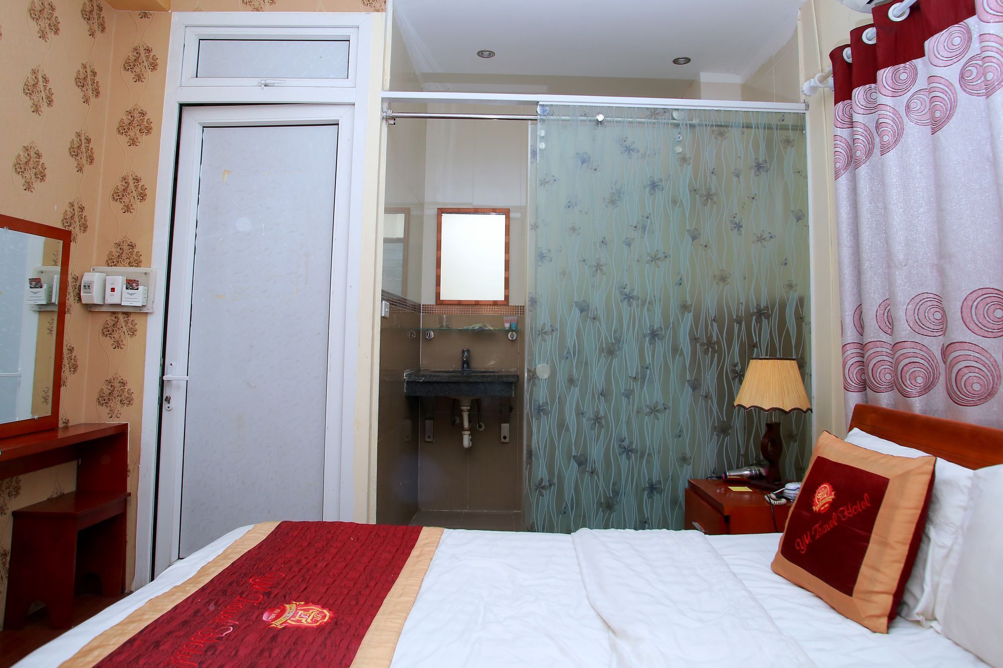 Reddoorz Near Hanoi Railway Station מראה חיצוני תמונה
