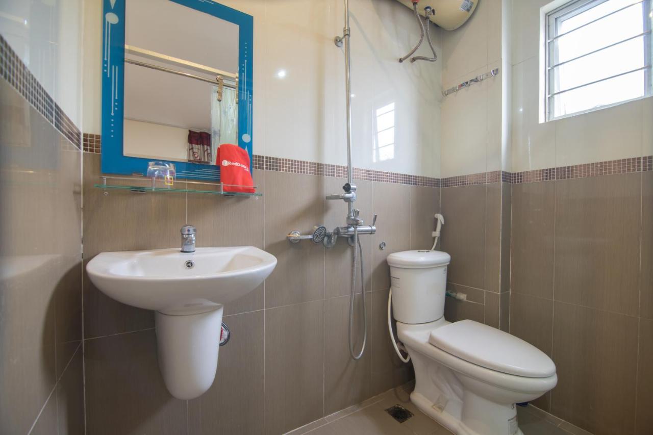 Reddoorz Near Hanoi Railway Station מראה חיצוני תמונה