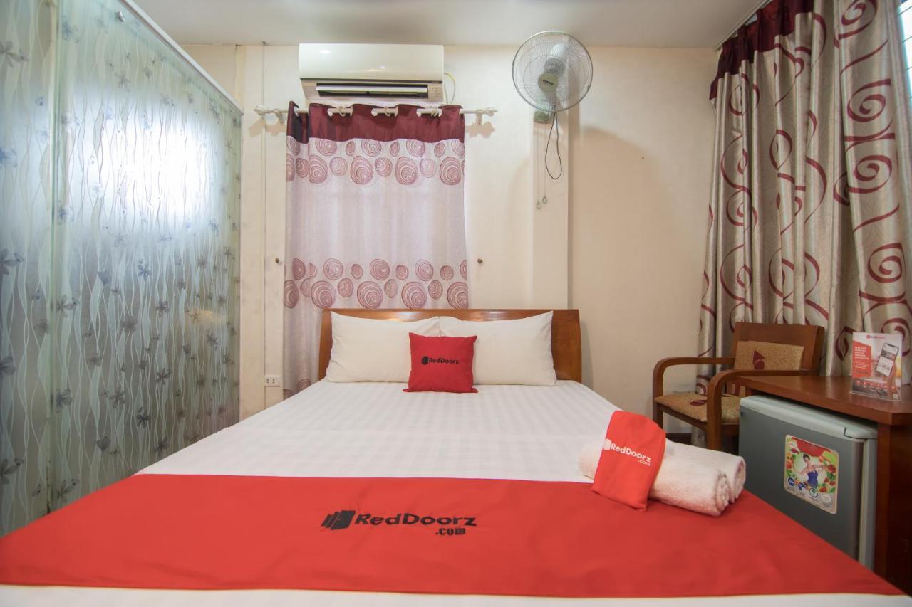 Reddoorz Near Hanoi Railway Station מראה חיצוני תמונה